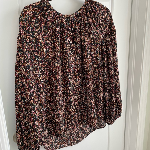 Balloon Sleeve Floral Print Blouse - Picture 2 of 11
